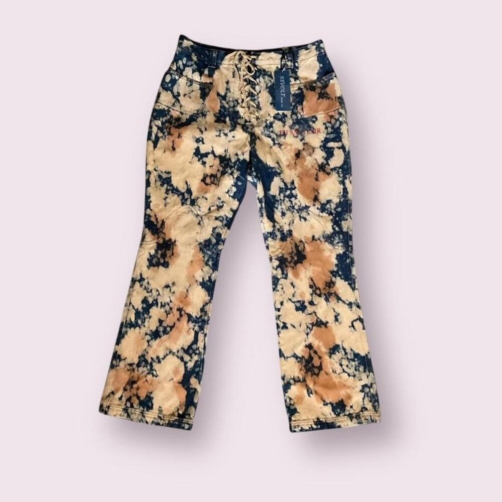 Revolt jeans
